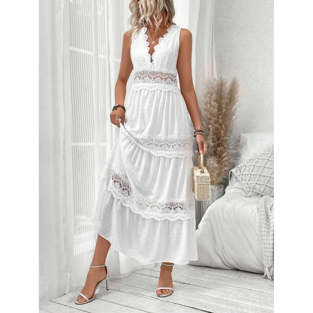 Robe en dentelle à col en V Fiorena Rosa™ Evelina