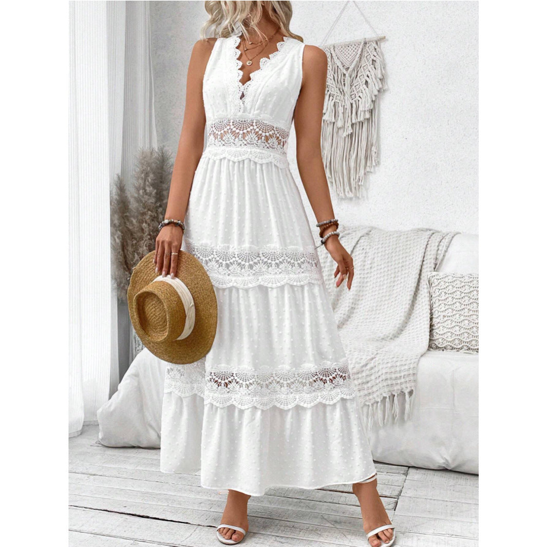 Robe en dentelle à col en V Fiorena Rosa™ Evelina
