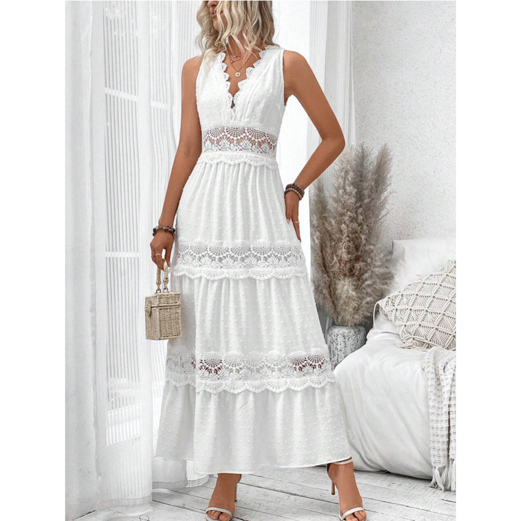 Robe en dentelle à col en V Fiorena Rosa™ Evelina