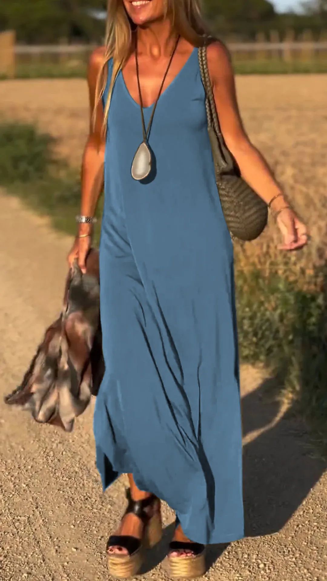 Robe à col en V chic Fiorena Rosa™ Aria